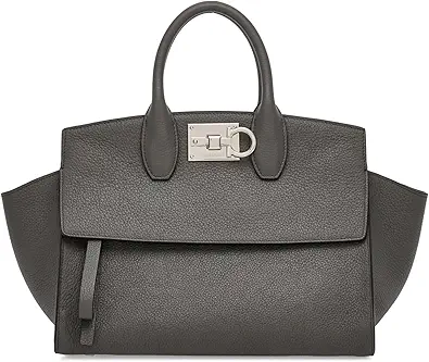 Salvatore Ferragamo Studio 标志牌托特包 – 浅灰色皮革,可拆卸袋,可调节肩带,意大利制造